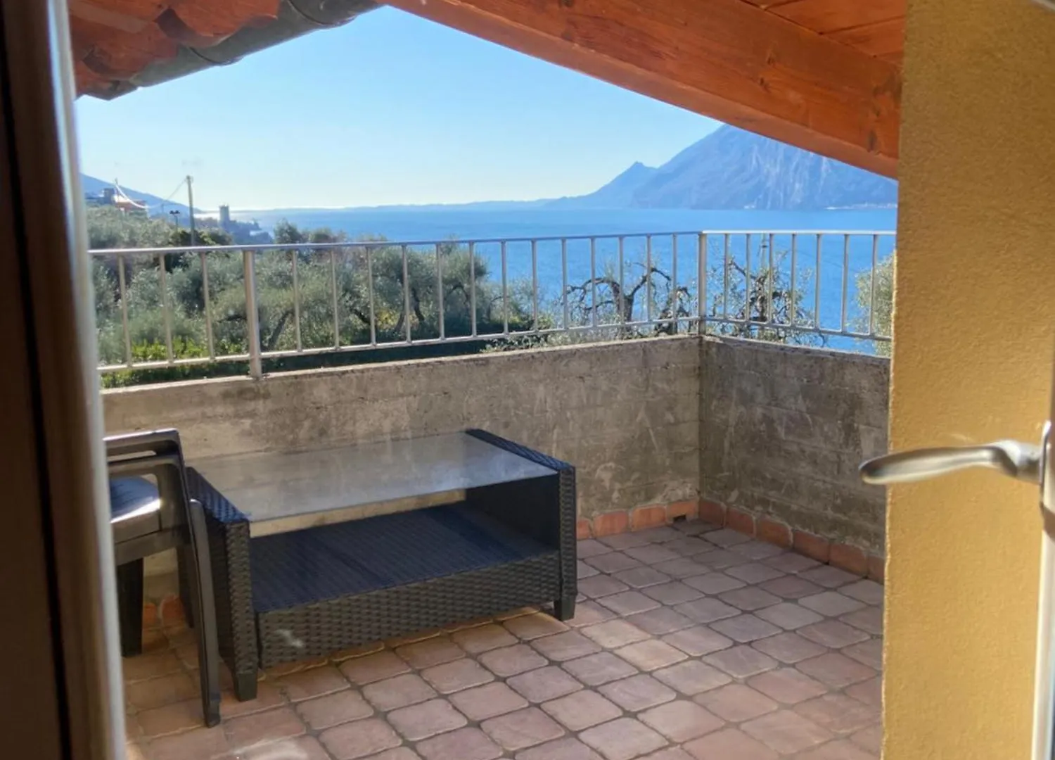 Apartment Villa Gaia Appartamenti Con Piscina Seeblick Malcesine